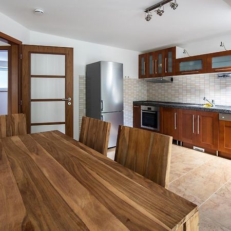 Dvojdum Ostrov U Macochy Appartement Buitenkant foto